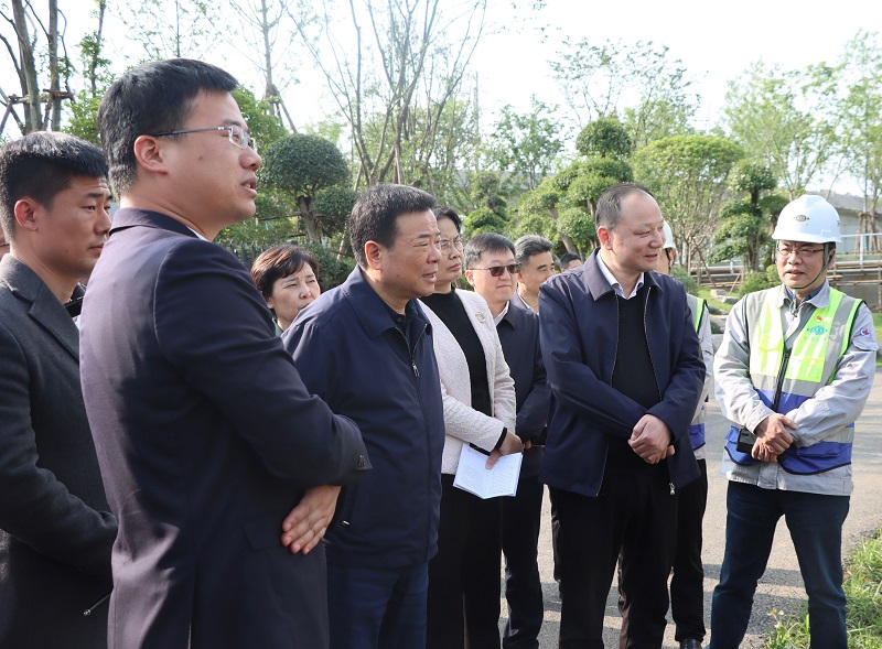 陳飛到岳陽污水治理項目調研生態(tài)環(huán)境保護工作